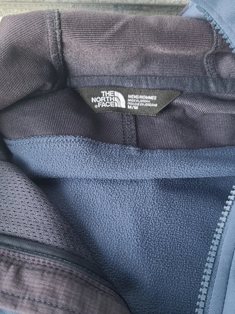 The North Face Men's Medium Blue Softshell Hooded Jacket